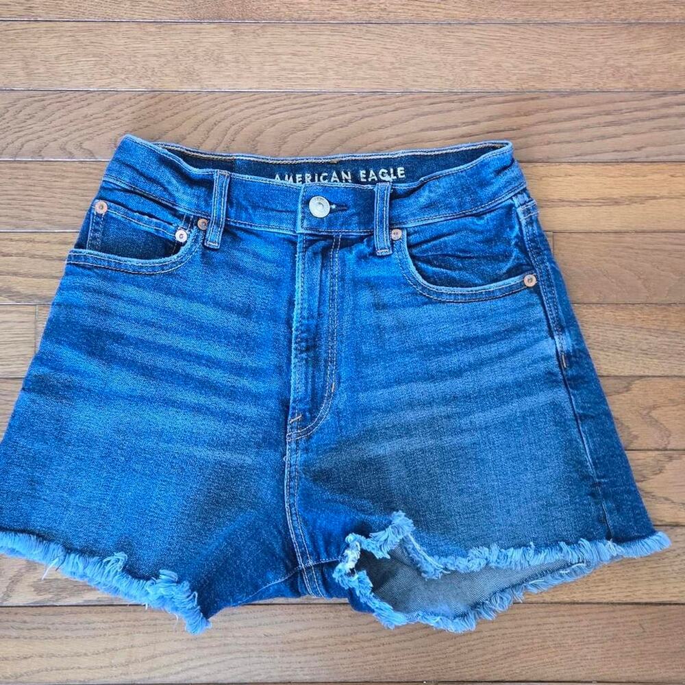 American eagle highest rise 90s boyfriend short denim jeans sz 2